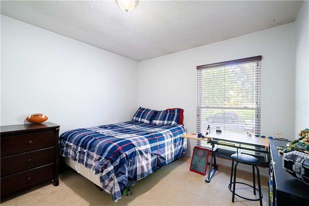 St Joseph, Missouri 64503, United States, 3 Bedrooms Bedrooms, ,2 BathroomsBathrooms,Residential,Active,173337