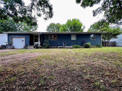 830 E 22nd Street, Baxter Springs, KS 66713 - MLS#: 2571568