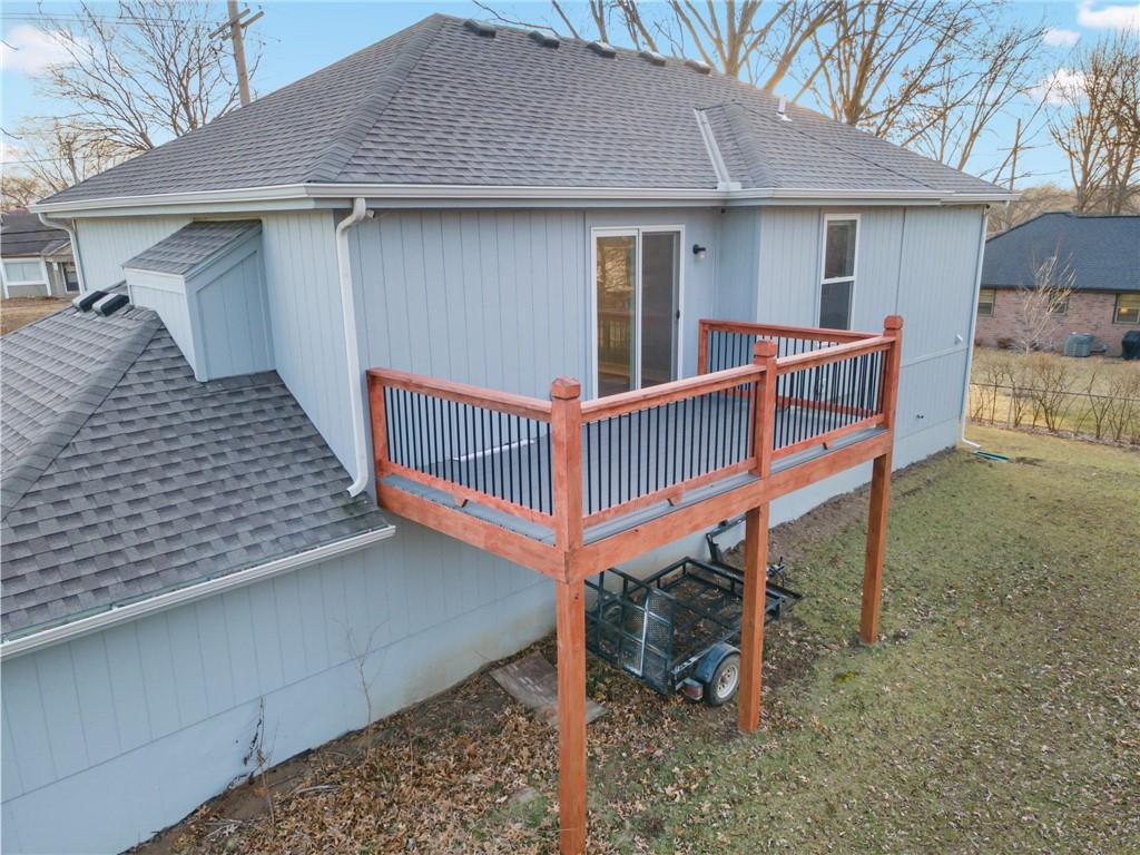 2312 NE 72ND Street