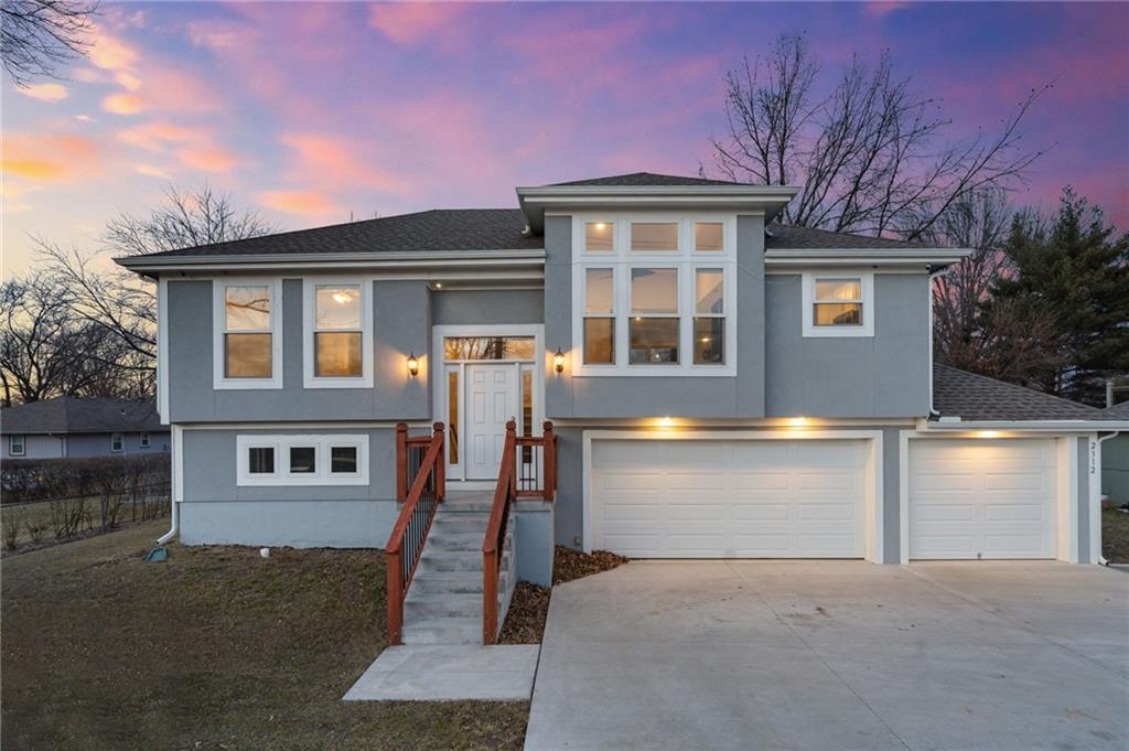 2312 NE 72ND Street