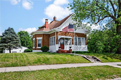 220 S Main Street Trenton MO 64683