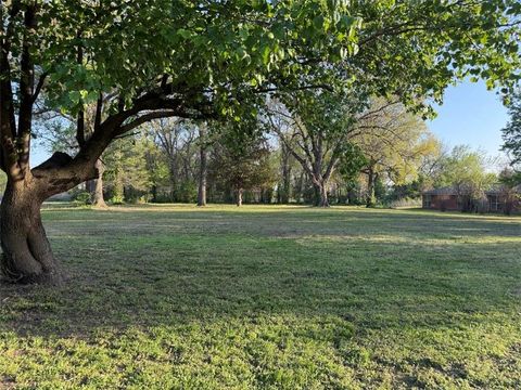 MLS: 2544305