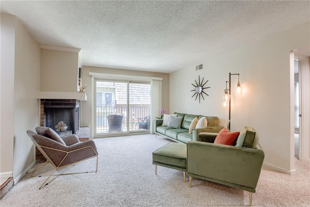 3606 Gillham Road 19
