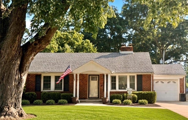 4301 W 62ND TER, FAIRWAY, KS 66205 - Image fc2b7dc0542e6195f7355362078d83d5/1606661501