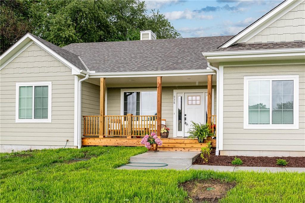 938 Mount Calvary Road