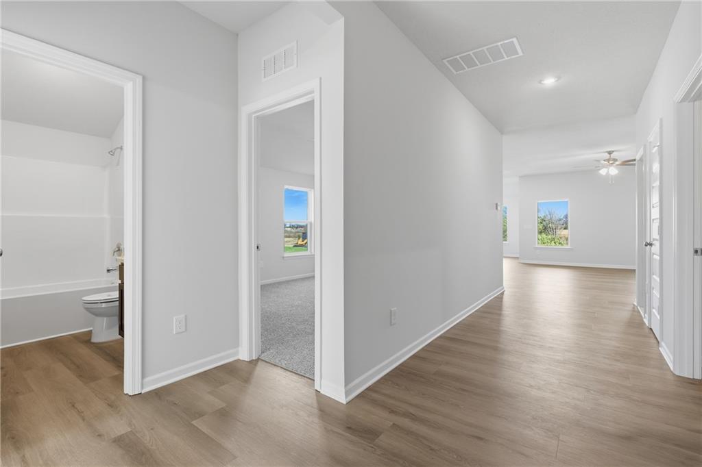 566 W Fountain Street