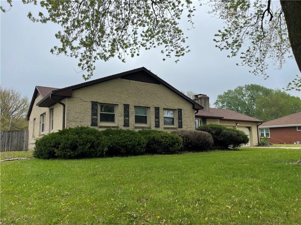 1949 N 83rd Terrace