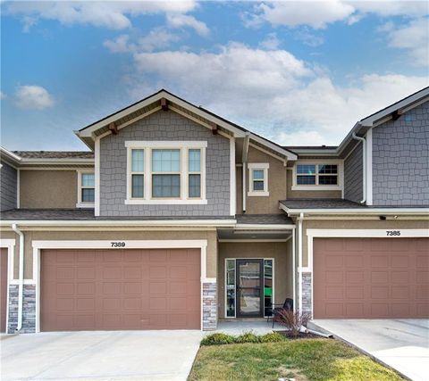 7389 Grand Slam Street 31 B Parkville MO 64152