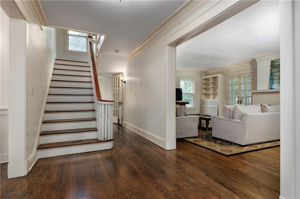 600 W 58th Terrace