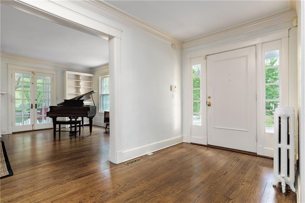 600 W 58th Terrace