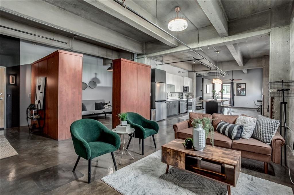 360 W Pershing Road 110