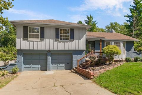 11107 Grand Avenue, Kansas City, MO 64114 - #: 2575855