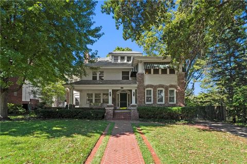 5626 Wyandotte Street Kansas City MO 64113