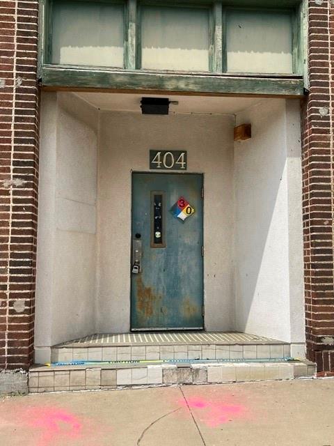 404 Admiral Boulevard
