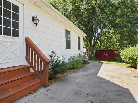 Tiny photo for 110 Groom Street, Liberty, MO 64068 (MLS # 2636964)