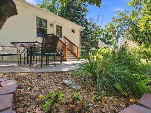 Tiny photo for 110 Groom Street, Liberty, MO 64068 (MLS # 2636964)