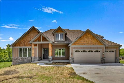 2017 Vilas Street, Leavenworth, KS 66048 - #: 2541690