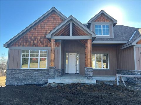 2017 Vilas Street Leavenworth KS 66048