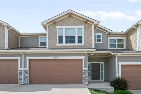 7328 Aaron Street, Parkville, MO 64152 - #: 2628468
