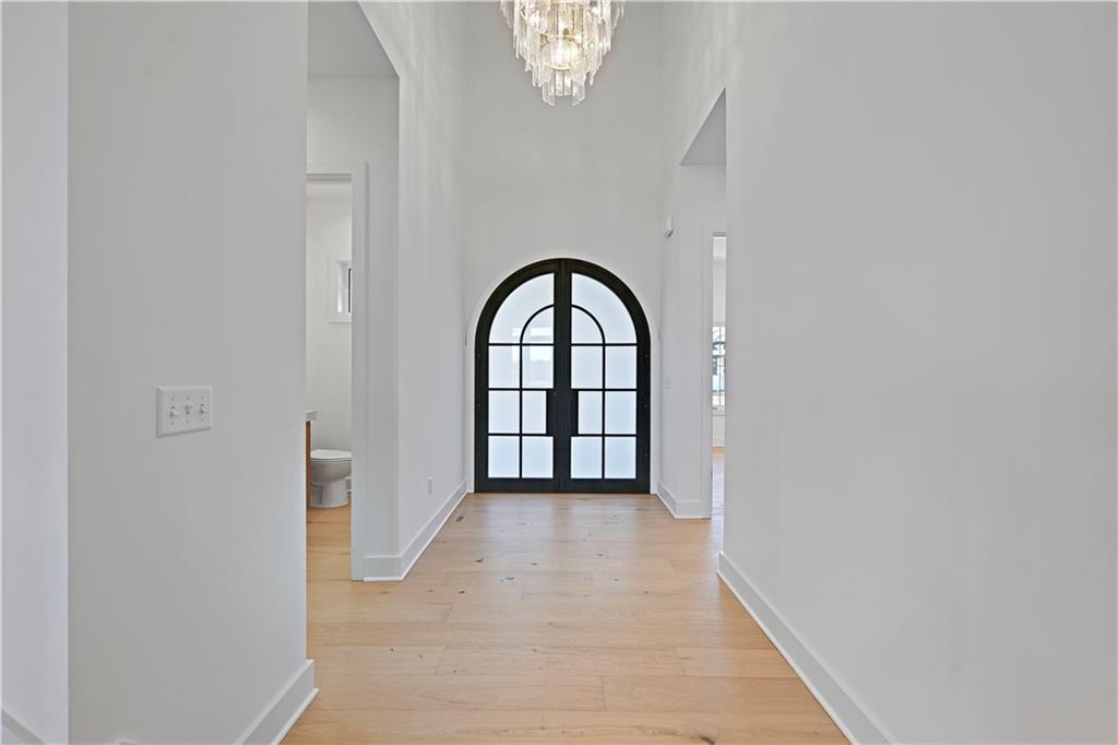 17308 Earnshaw Street