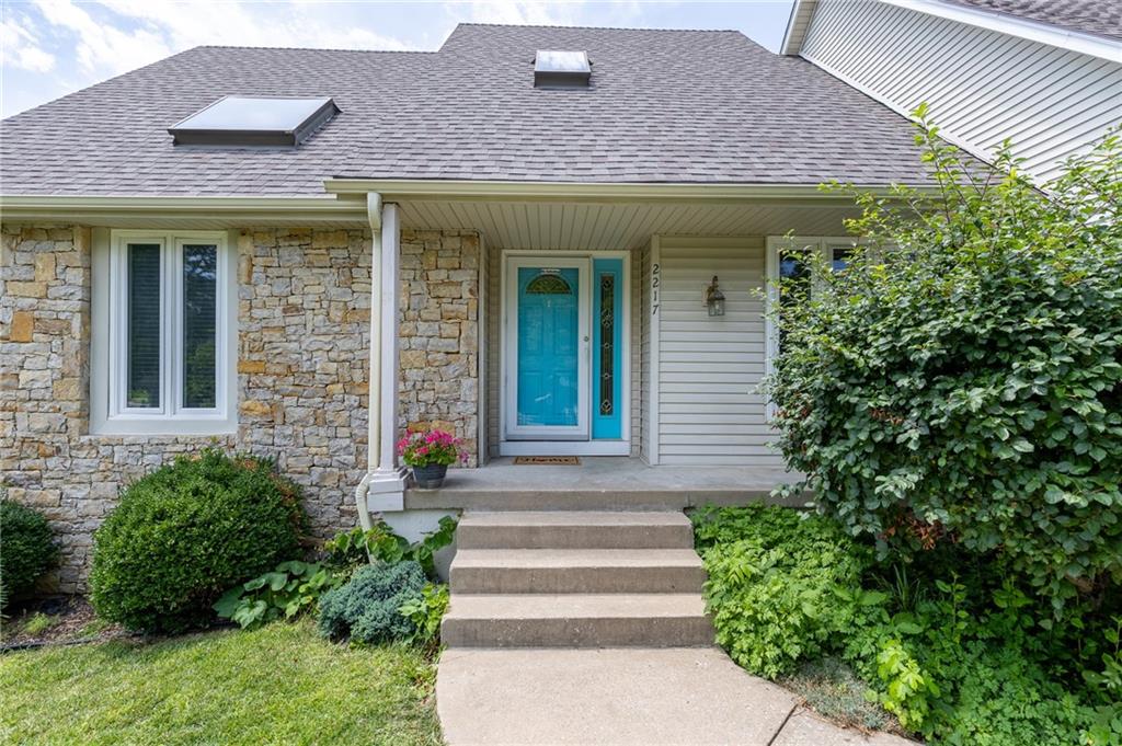 View Blue Springs, MO 64015 house