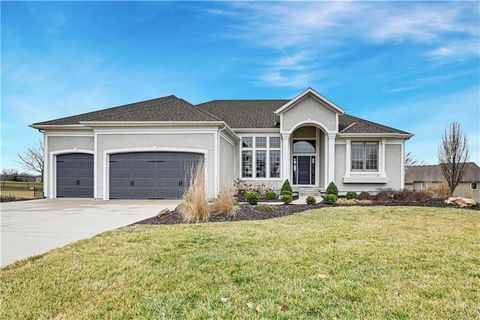 7822 Houston Street Lenexa KS 66227