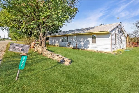 Photo of 5005 Anderson Road, Coffeyville, KS 67337 (MLS # 2641820)
