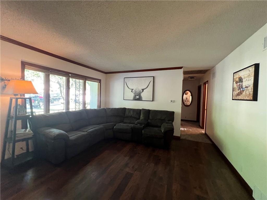 504 N Walnut Street