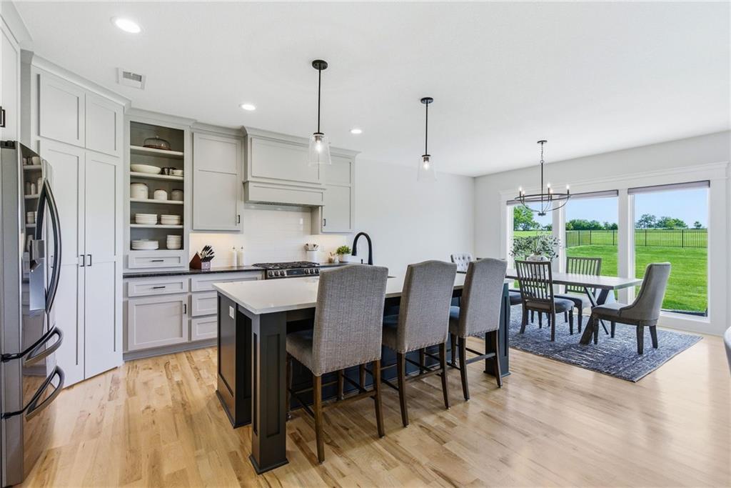 13711 S Woodland Ranch Drive