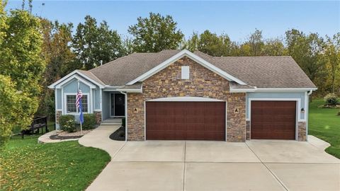 12815 Hubbard Road Kansas City KS 66109