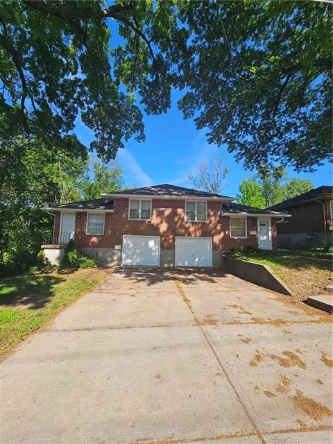 1623-1625 S Scott Avenue Independence MO 64052