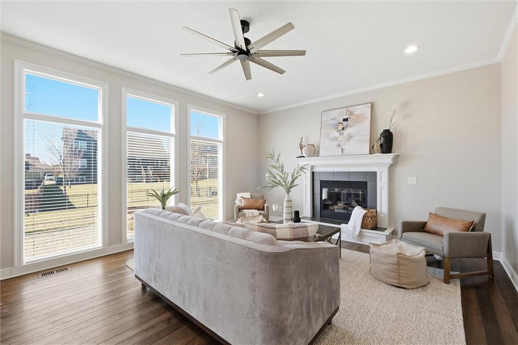 2236 SW Hawk View Road