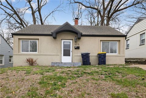 6315 S Benton Avenue, Kansas City, MO 64132 - MLS#: 2611912