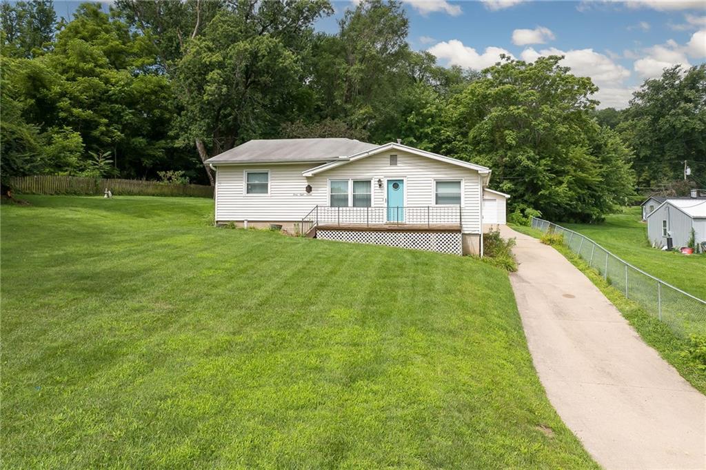 3816 E Ayrlawn Drive