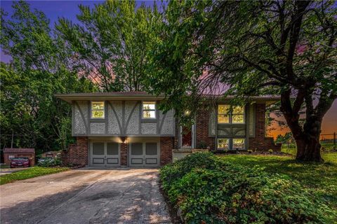 17315 E 6th Terrace Court N, Independence, MO 64056 - #: 2568820