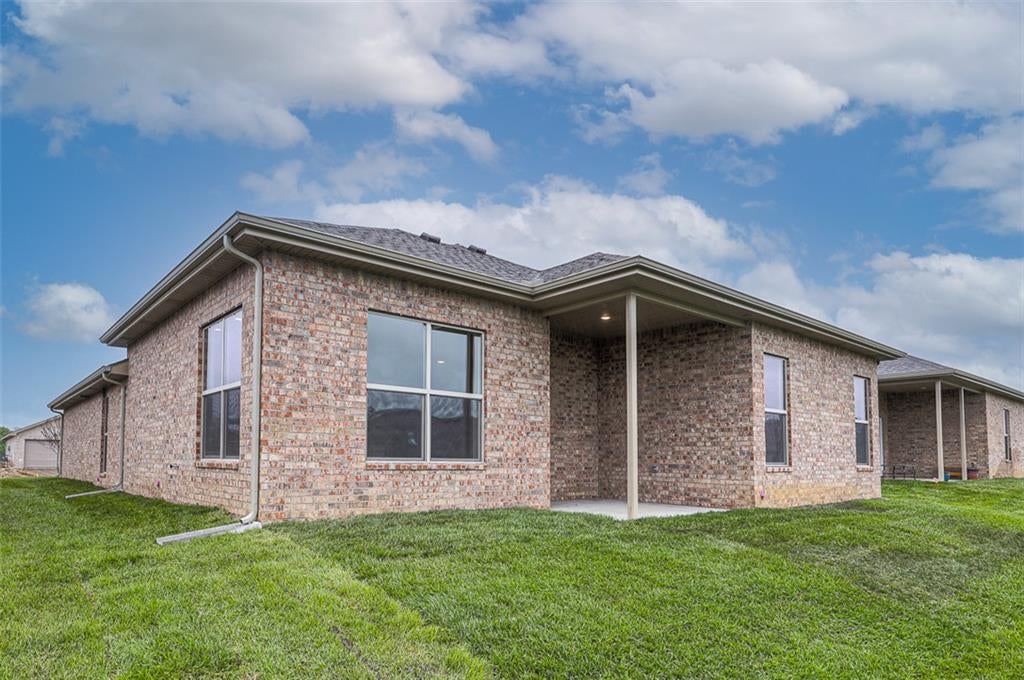 6751 Arapahoe Drive