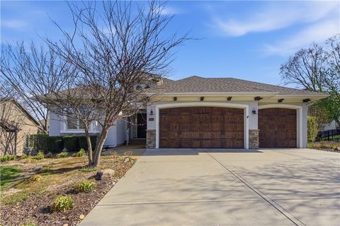 9425 N Spruce Court, Kansas City, MO 64156 - MLS#: 2608745