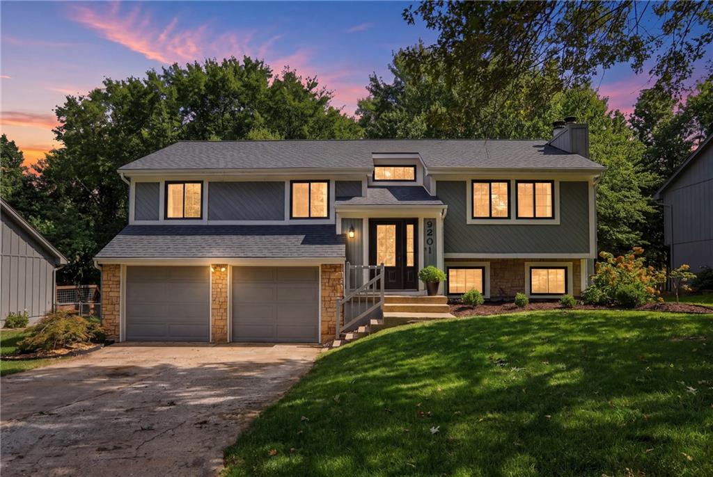 9201 Acuff Lane