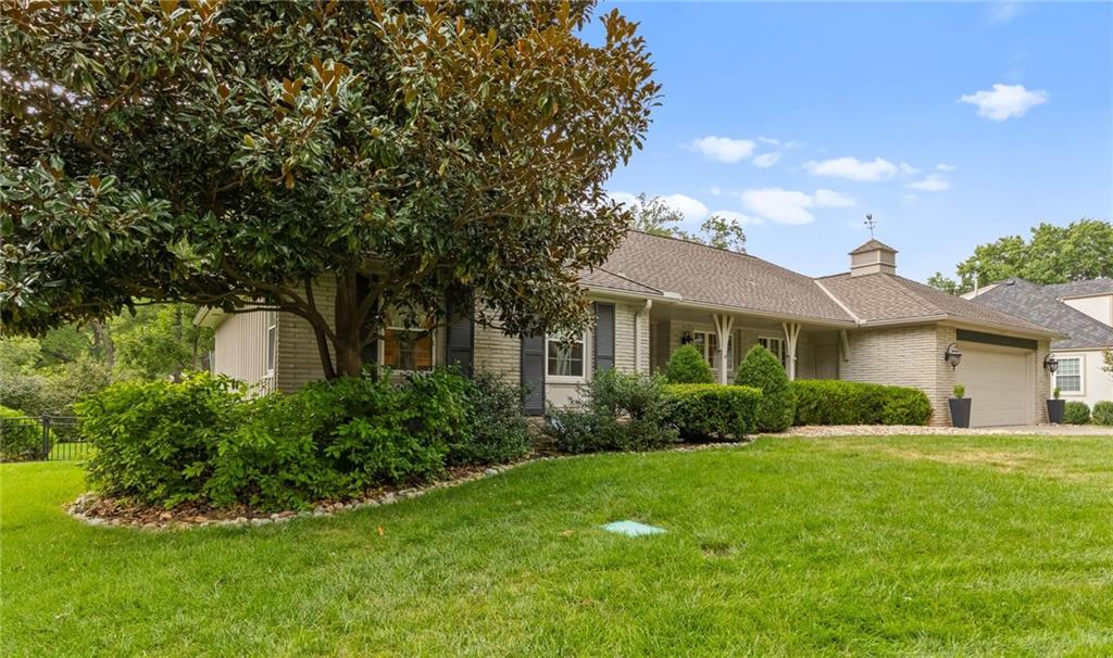 8024 Cherokee Lane
