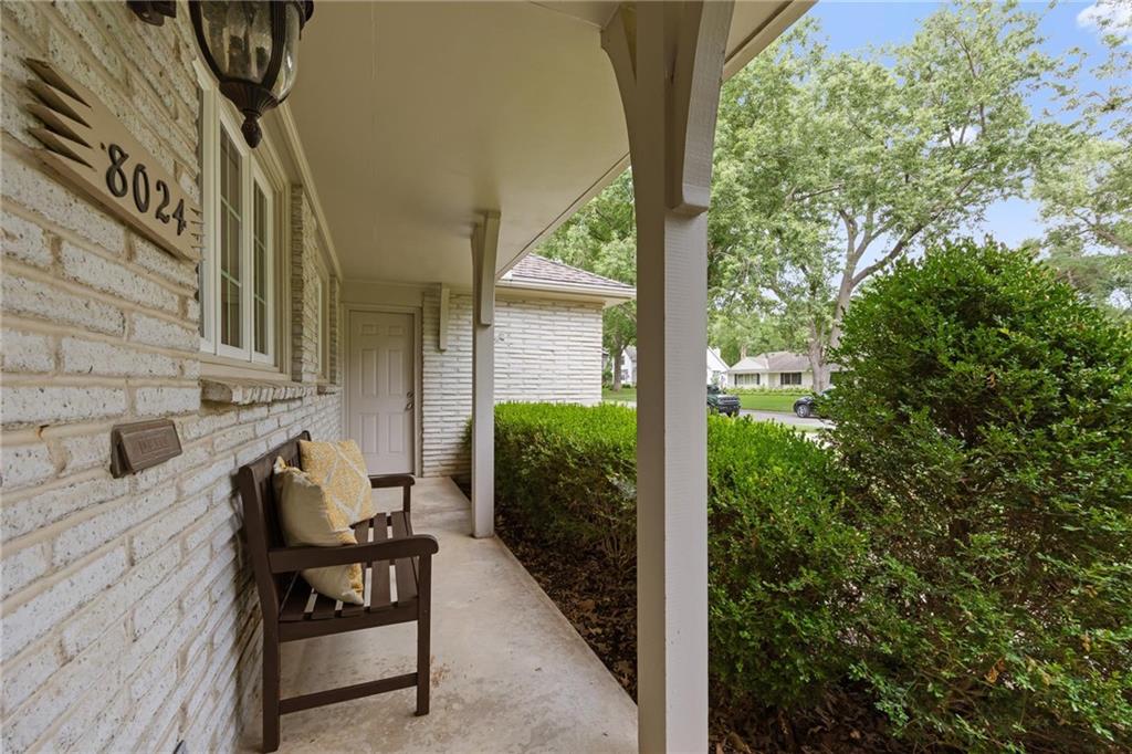 8024 Cherokee Lane