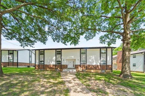 902 Twin Oaks Terrace Harrisonville MO 64701