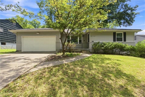 807 W 87th Terrace, Kansas City, MO 64114 - MLS#: 2638390