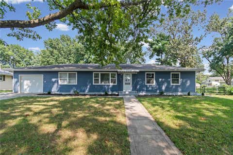 Photo of 1308 N Cherry Street, Cameron, MO 64429 (MLS # 2636372)