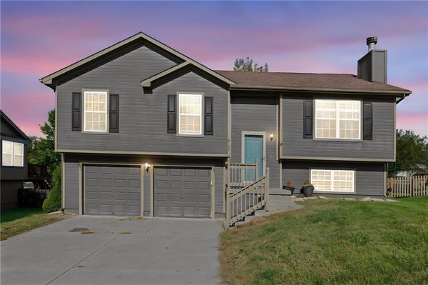 9120 NE 115TH TER, KANSAS CITY, MO 64157 - Image fedeb057a8b4a66b14d5bf3b057a218f/435902609