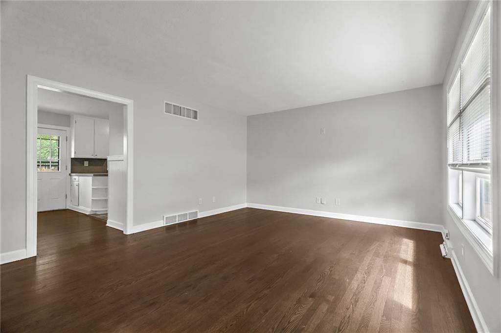 717 S Sunset Drive