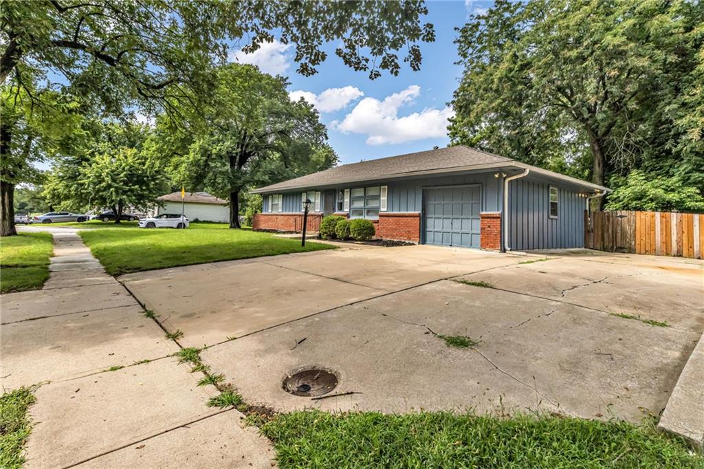 717 S Sunset Drive