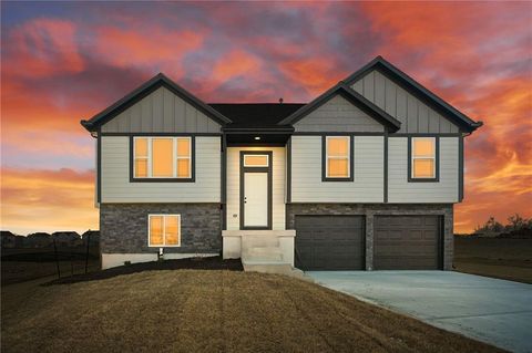 11207 207th Street, Peculiar, MO 64078 - MLS#: 2551326