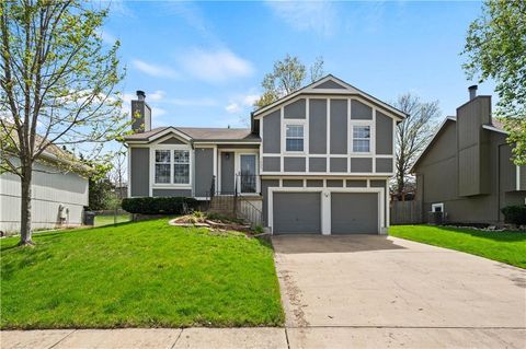 1495 W Prairie Terrace, Olathe, KS 66061 - MLS#: 2614159