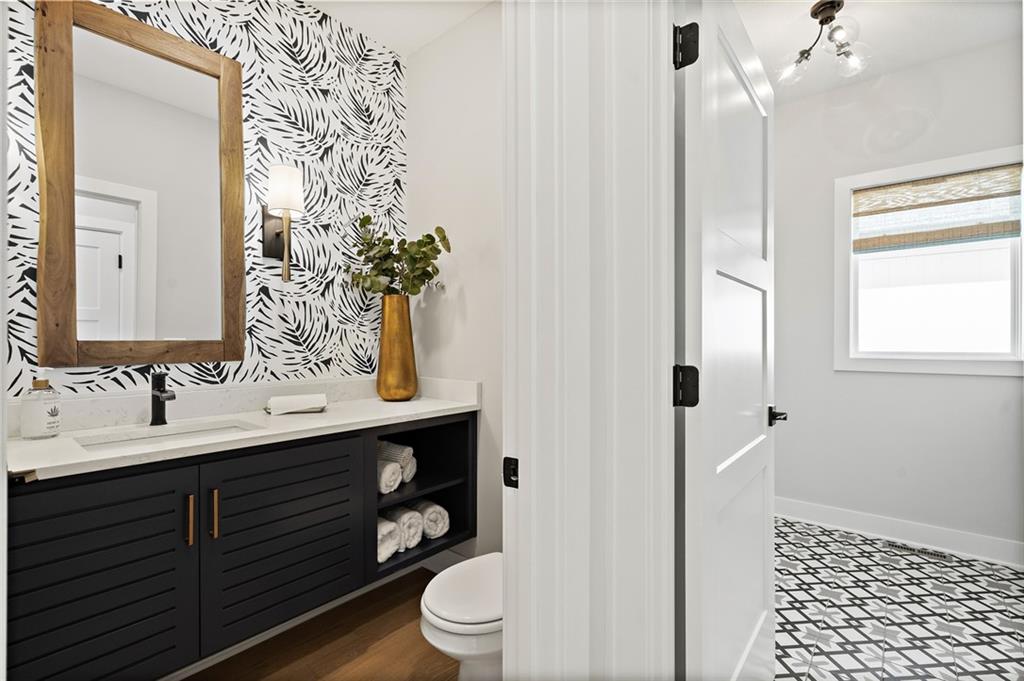 1095 Creekside Ranch Court