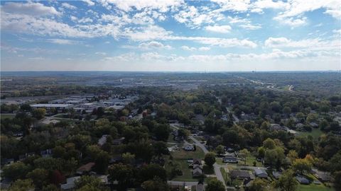 Tiny photo for 7003 N Brookside Road, Liberty, MO 64068 (MLS # 2584691)